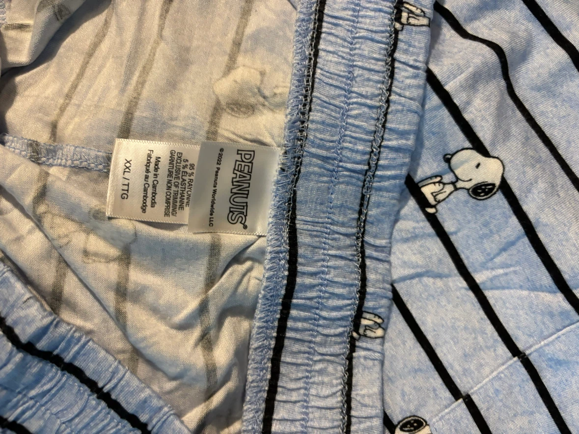 NWOT 2pc Peanuts Snoopy Pajama Set - XX-Large - photo 2