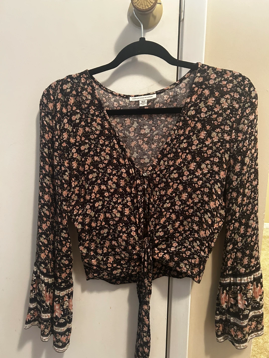 American Eagle Outfitters Floral Tie-Front Blouse