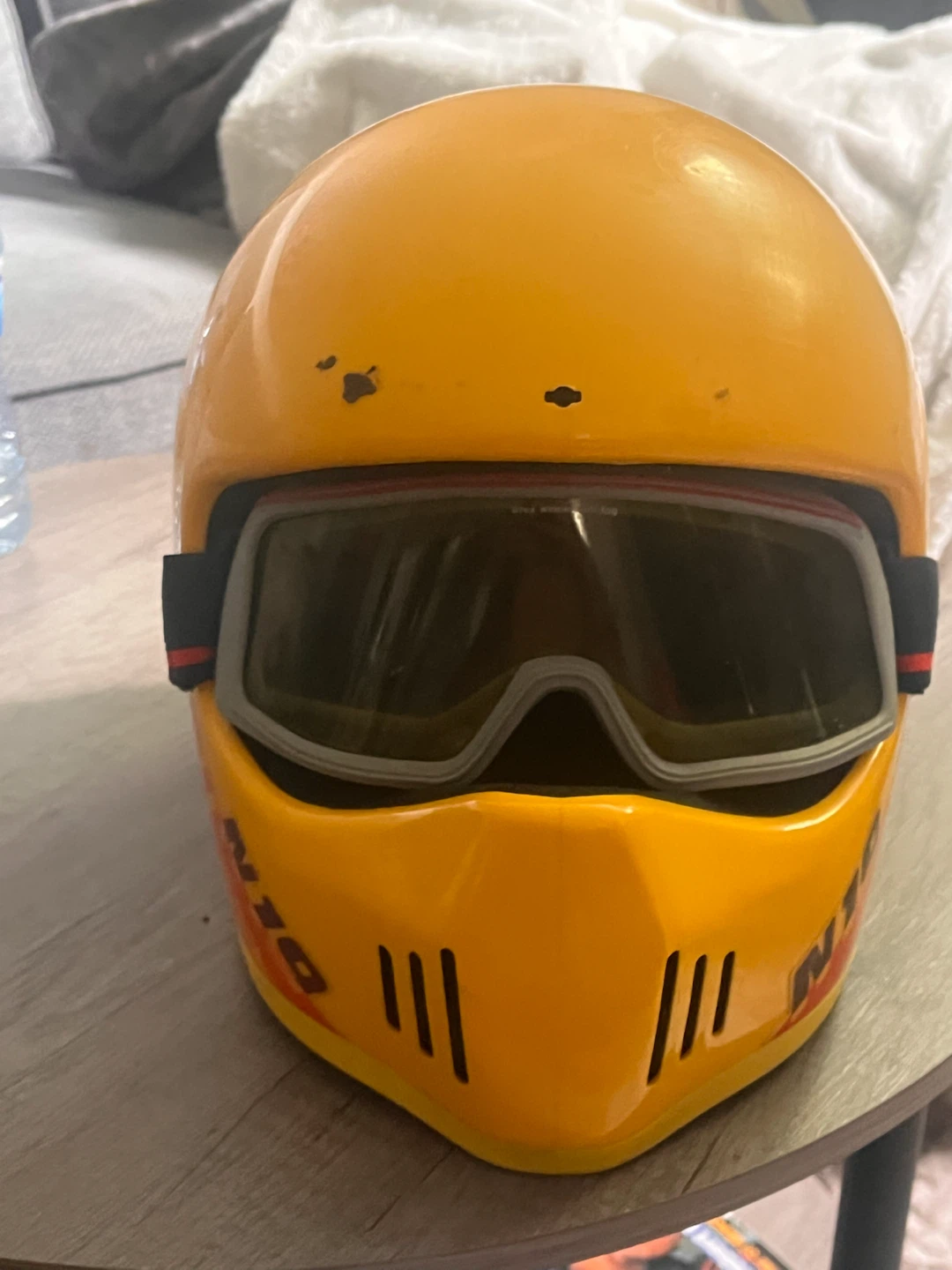 Yellow Ski/Snowboard Helmet with Goggles - photo 3