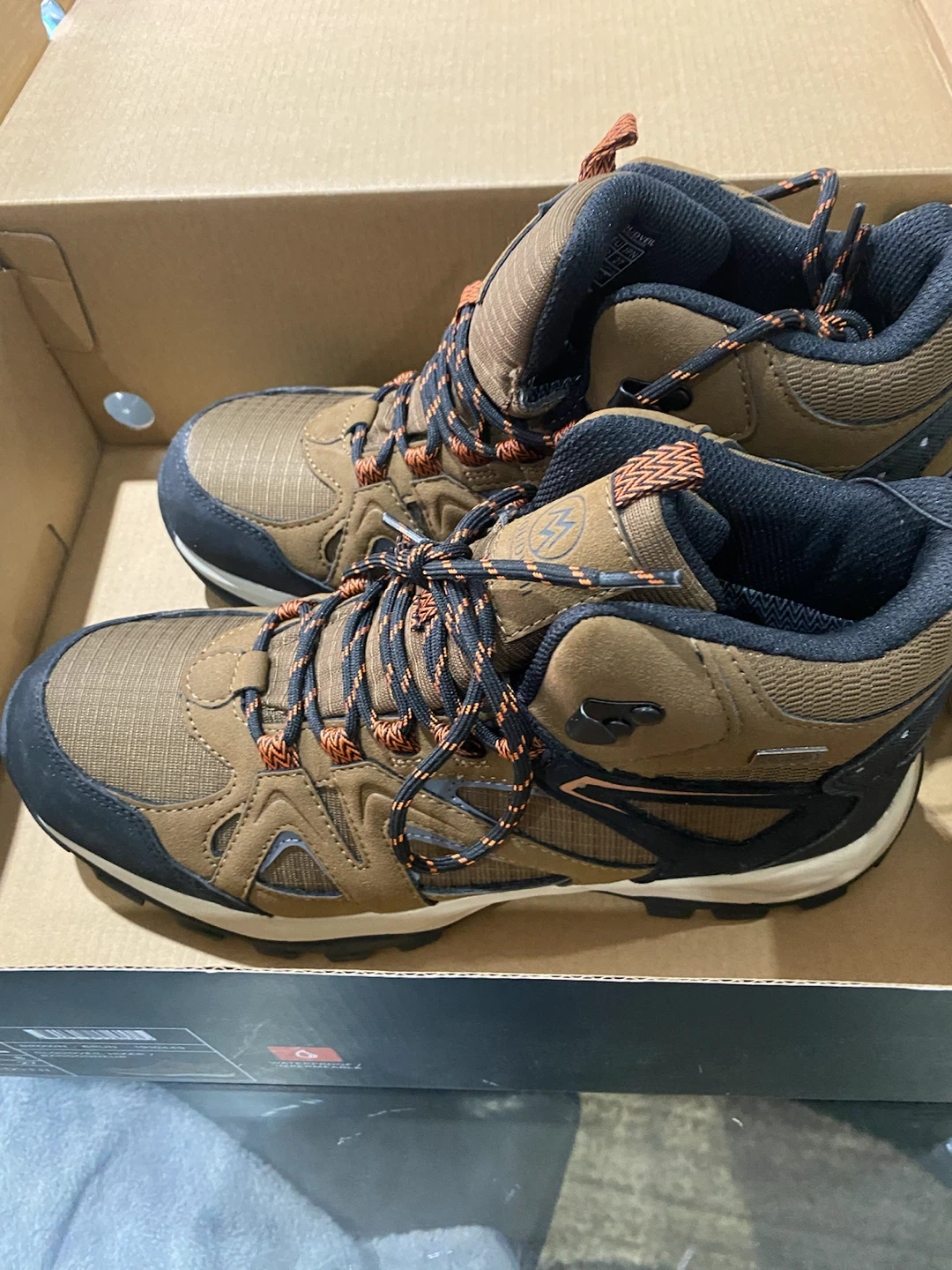 Cloudveil Men's Hiking Boots - Size 9 - photo 3
