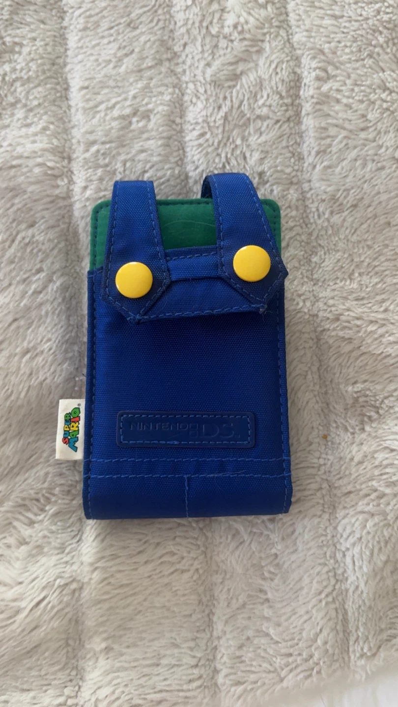 Nintendo Super Mario Character Case (Luigi Edition)