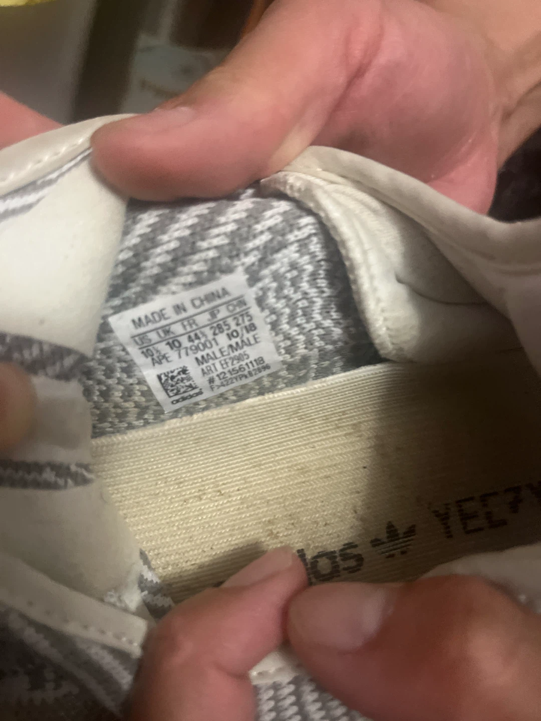 Adidas Yeezy Boost 350 V2 - photo 2
