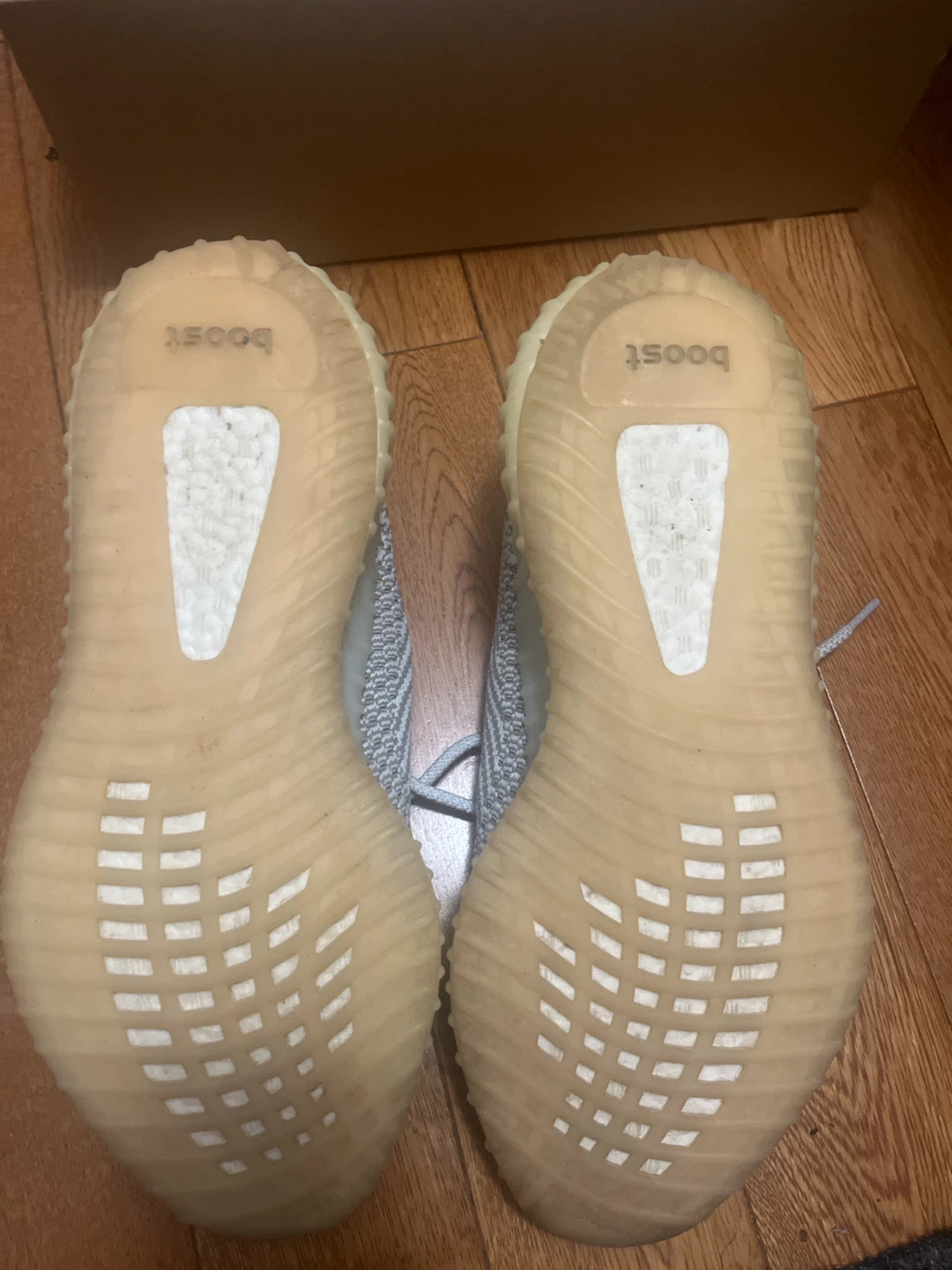 Adidas Yeezy Boost 350 V2 - photo 3