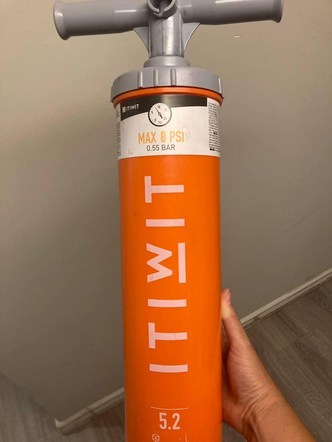 MOVING SALE : ITIWIT Low Pressure Hand Pump