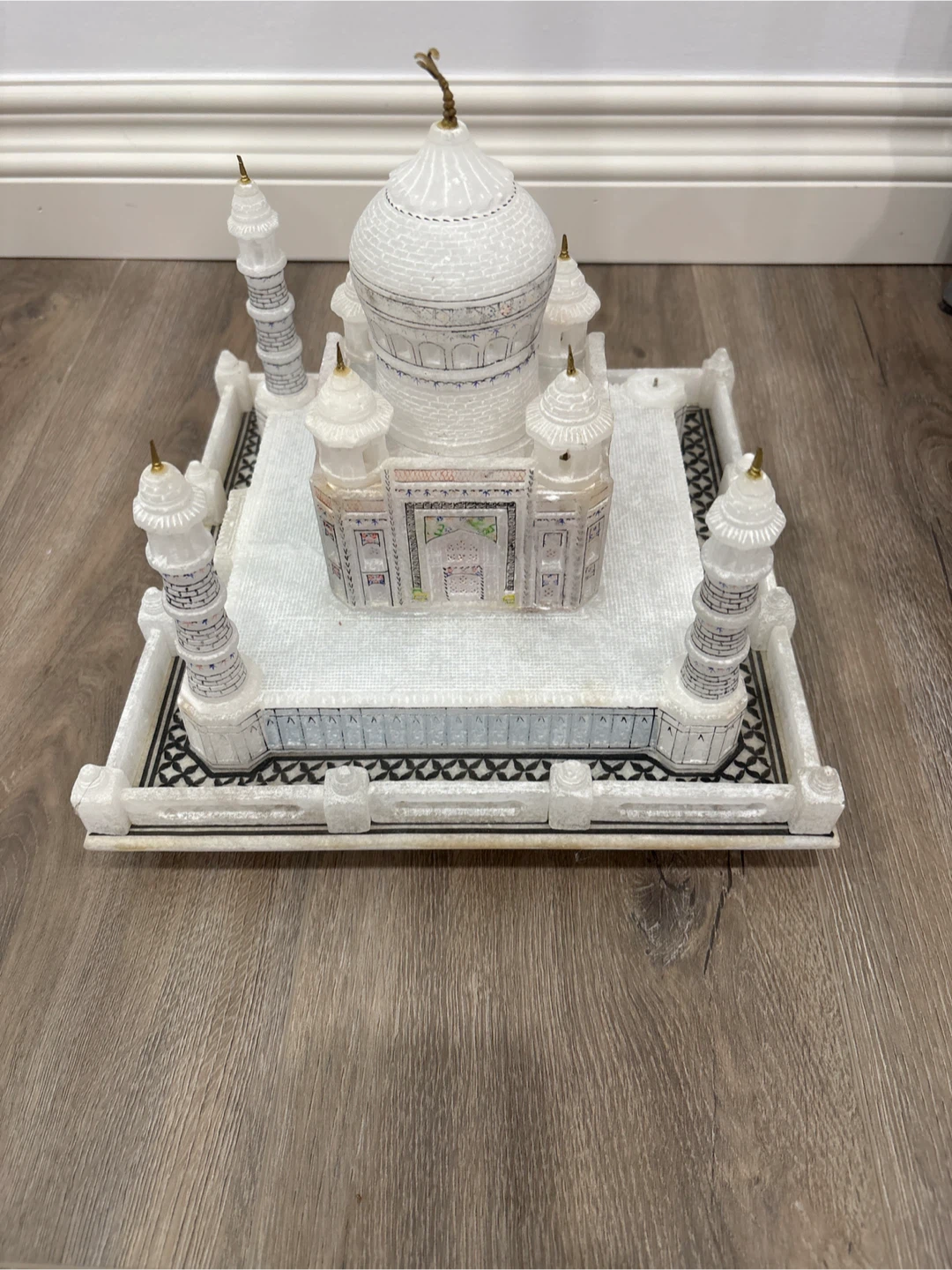 Taj Mahal Replica Model