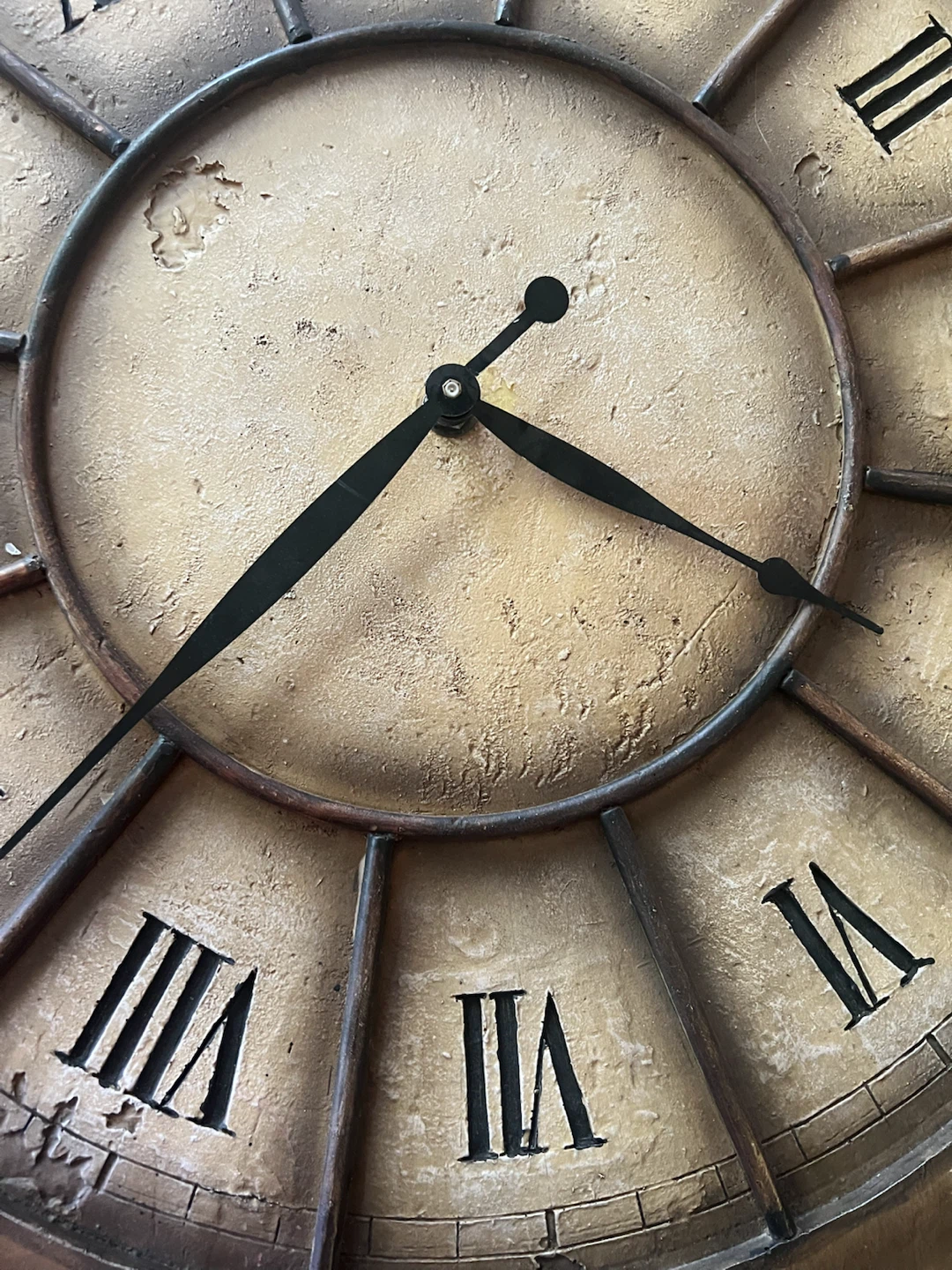 17.5 “ Rustic Roman Numeral Wall Clock - photo 2