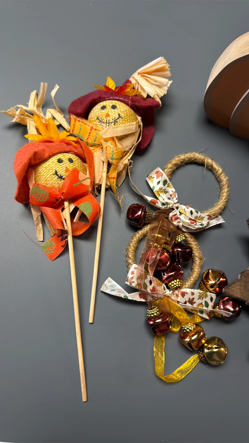 Autumn Decor Bundle - Scarecrows, Pumpkins, Bells - photo 2