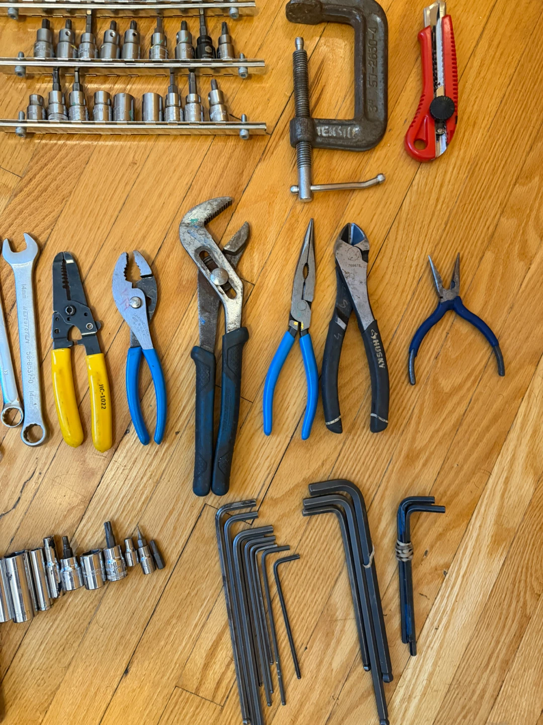 Assorted Tool Lot - Wrenches, Pliers, Hex Keys & More - photo 4