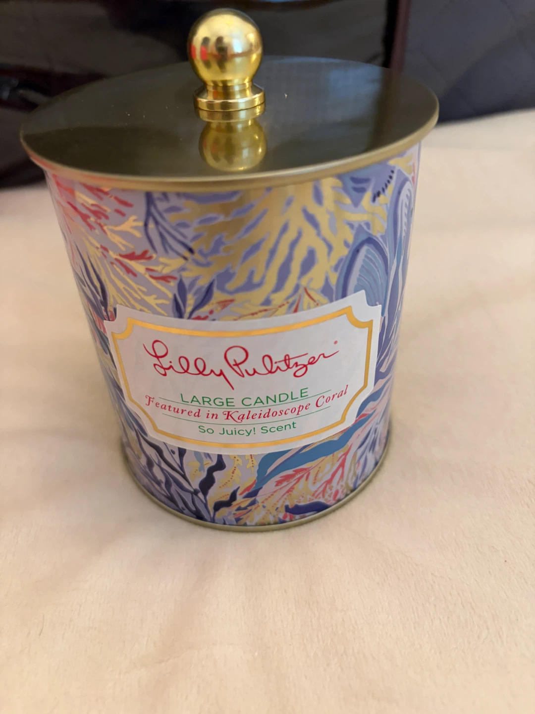 Lilly Pulitzer Large Candle - Kaleidoscope Coral Scent - photo 2