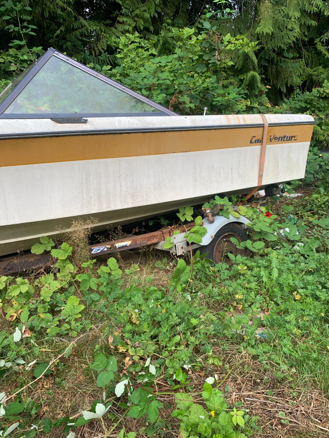 CanaVenture Boat And Trailer - photo 3