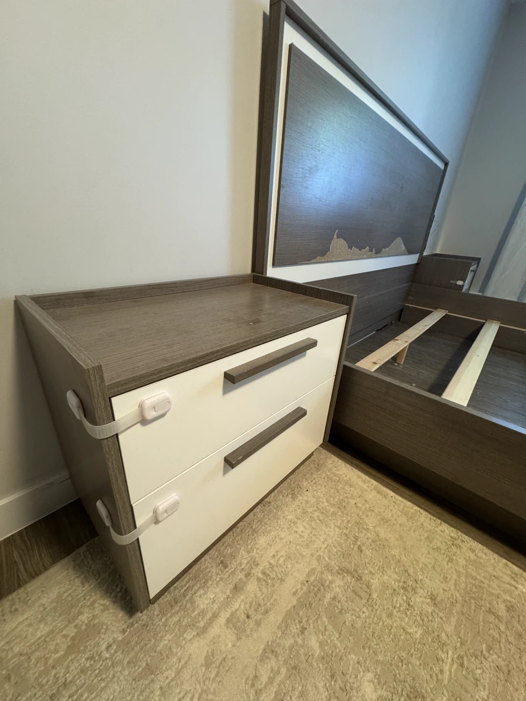 King Bed Frame with Headboard and Nightstands - photo 4