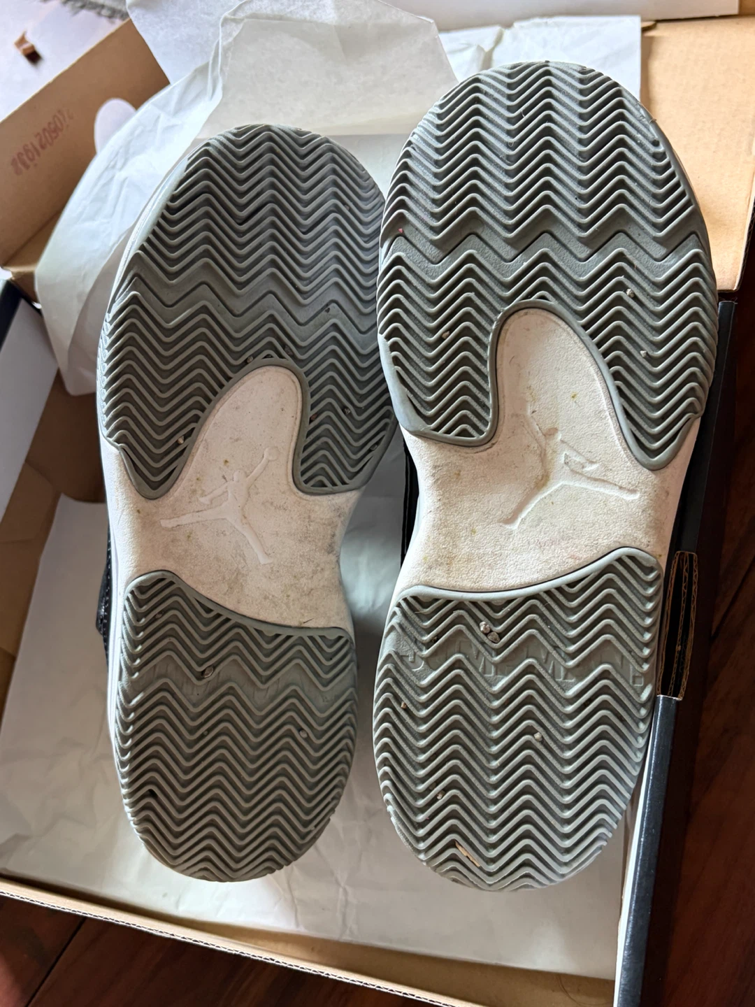 Jordan Max Aura 2 kids - photo 5