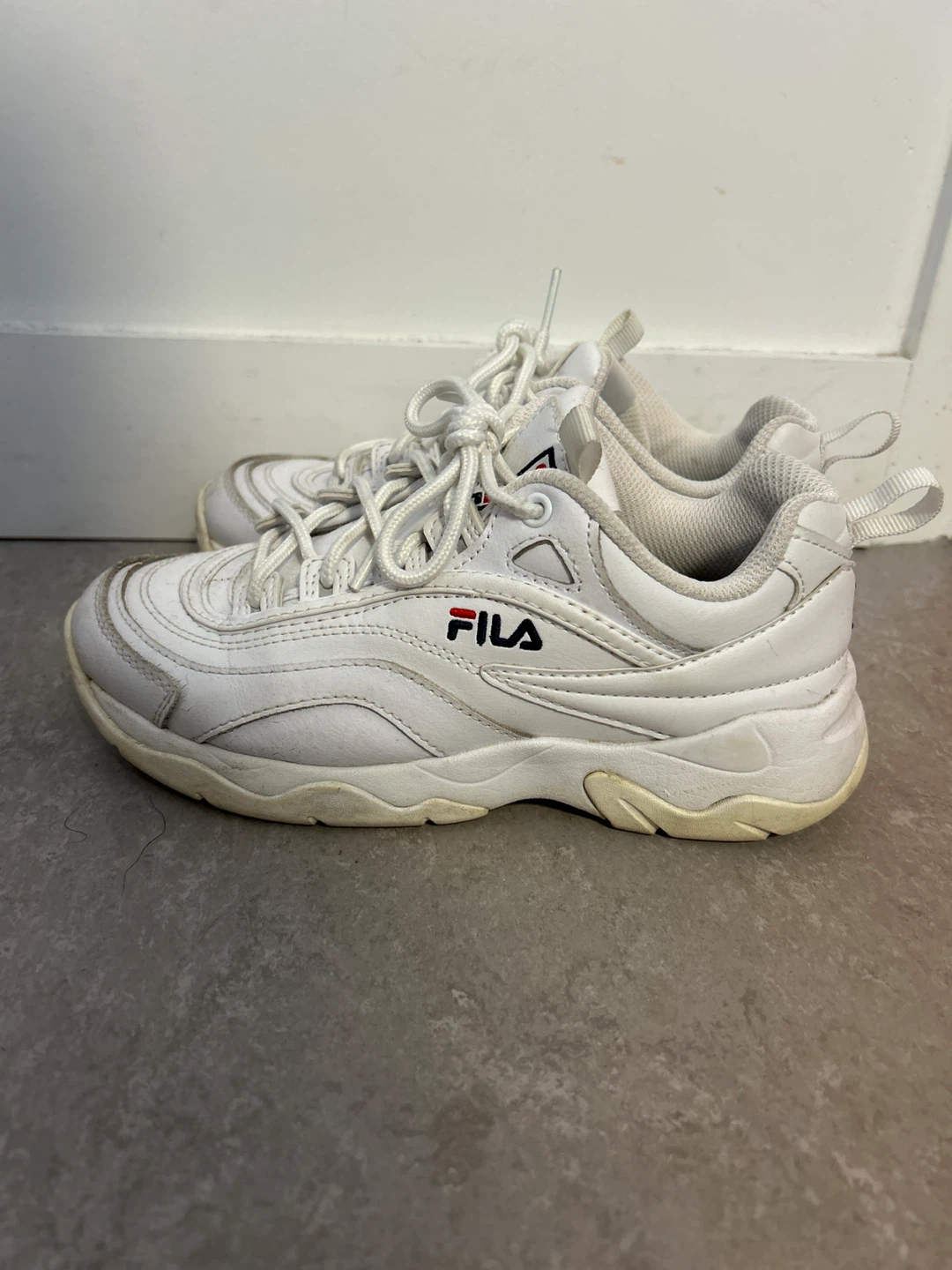 Fila Women's Disruptor II Shoes - White Size 5