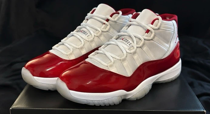 Air Jordan 11 Retro Cherry Reds - photo 2