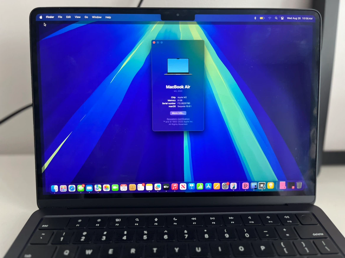 2022 Apple MacBook Air M2 - 8GB / 256GB - Midnight - photo 5