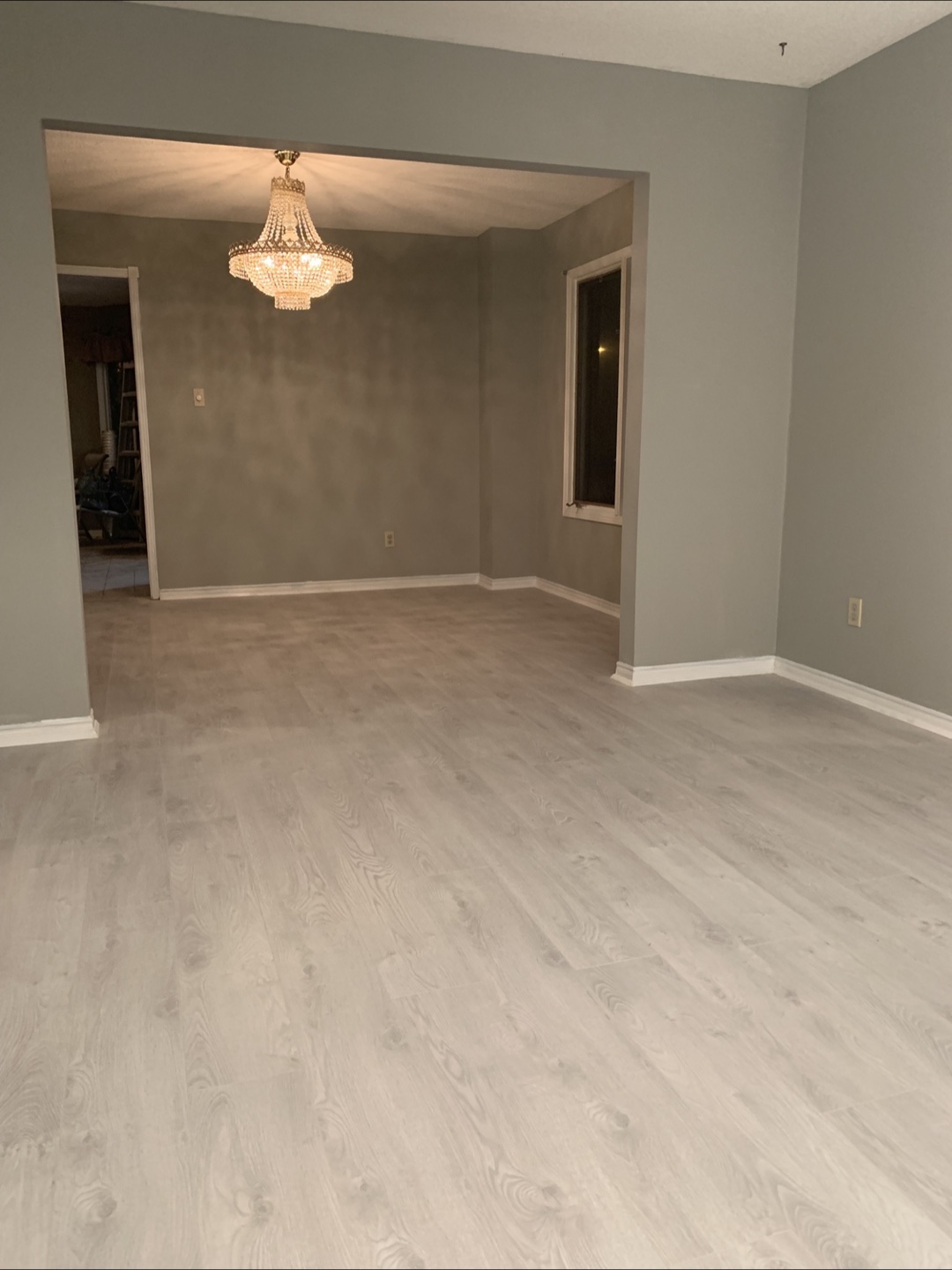 Room for Rent in Upper Level House Available Dixe/Queen - photo 4
