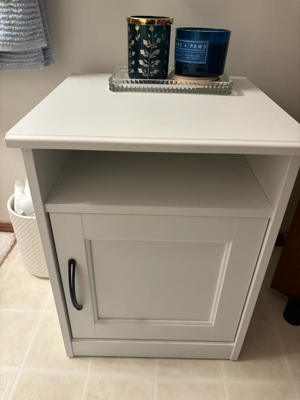 2 IKEA SONGESAND Nightstands