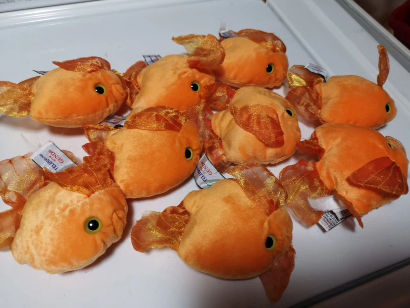 GUND plush goldfish toys (set of 9) - photo 2