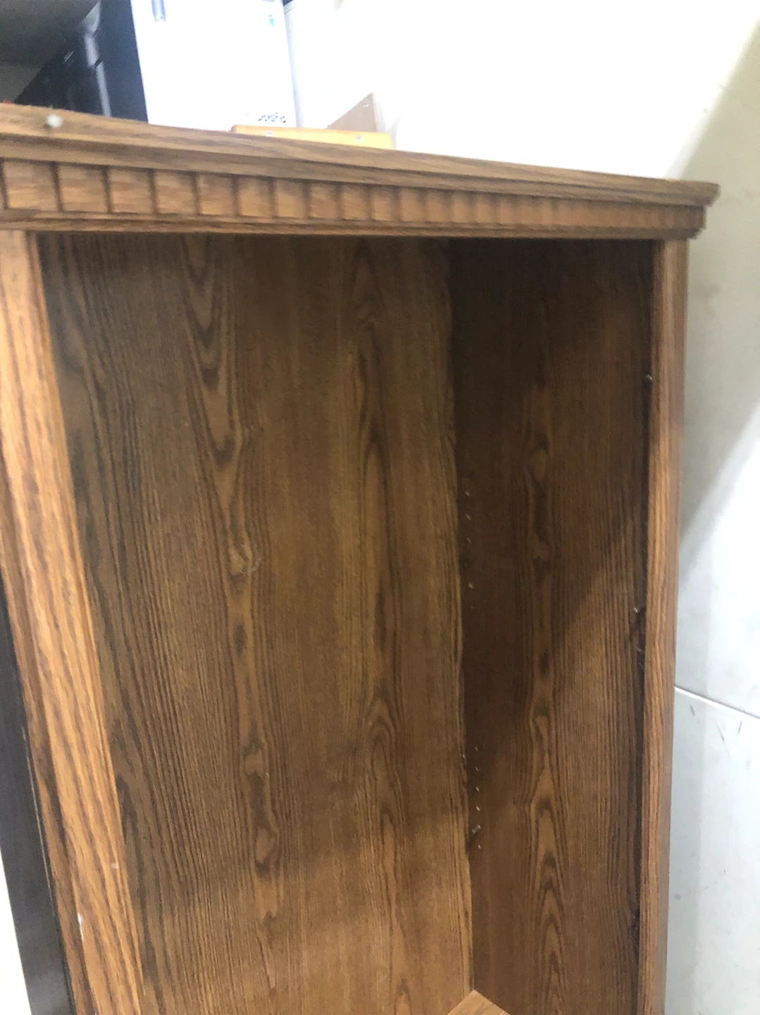 Wooden Bookshelf - photo 5