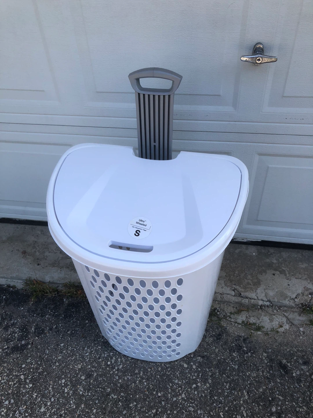 Ultra Wheeled Laundry Basket