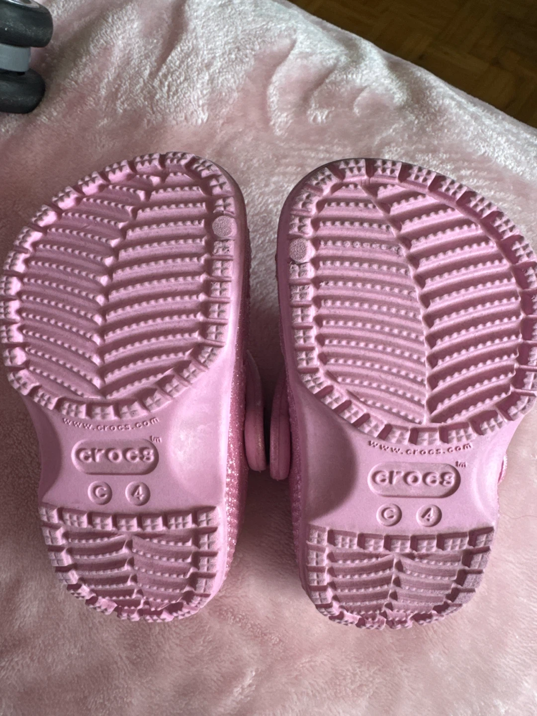 Pink Glitter Crocs Toddler Size 4C - photo 2
