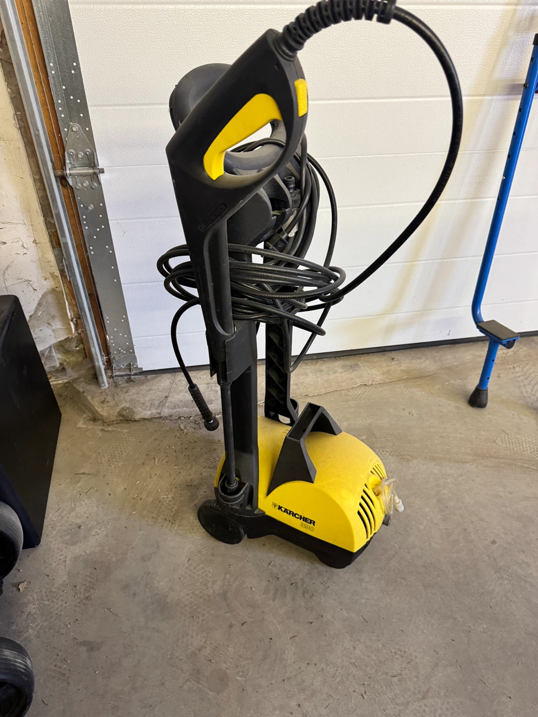 Karcher 390 Pressure Washer- As is