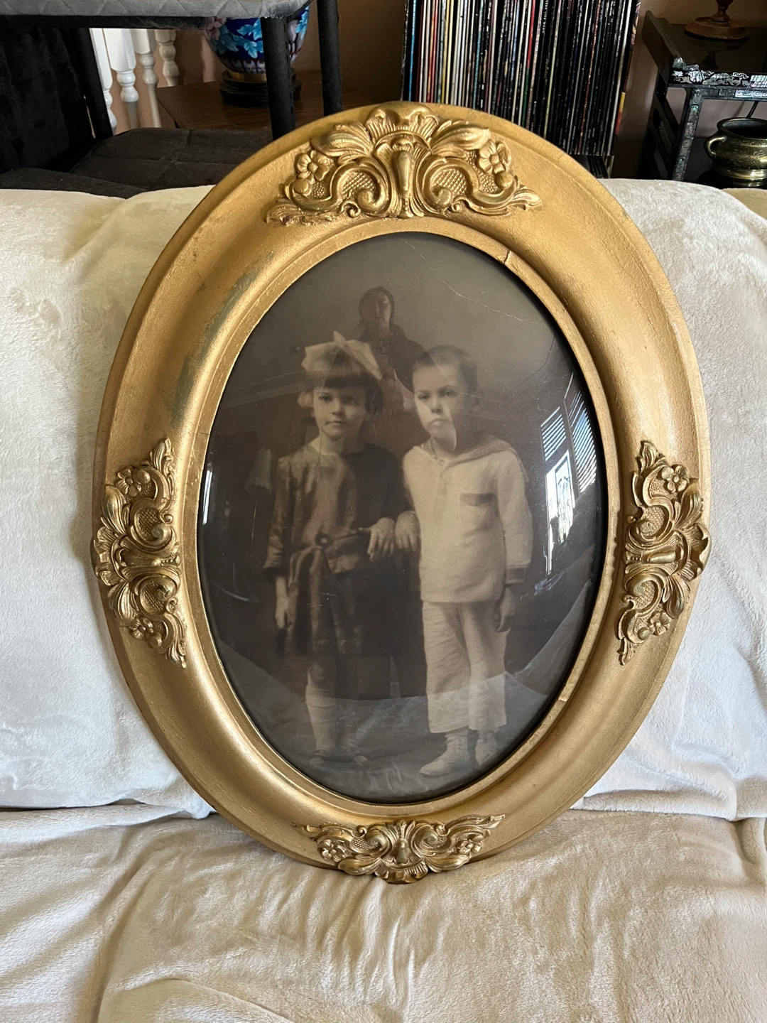 Antique bubble framed picture