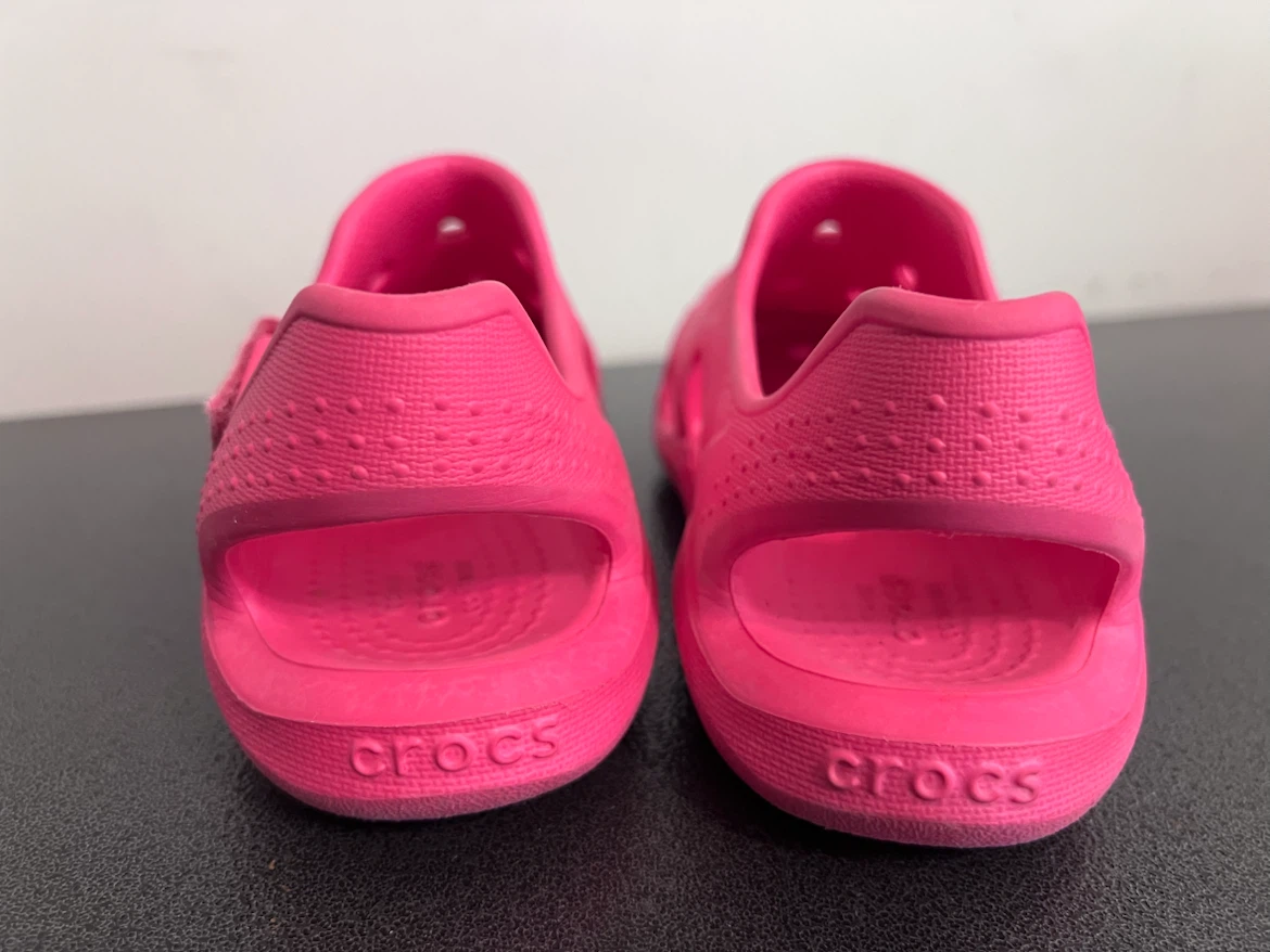 Crocs Swiftwater Wave Kids Sandals – J2 – Electric Pink 💗 - photo 2