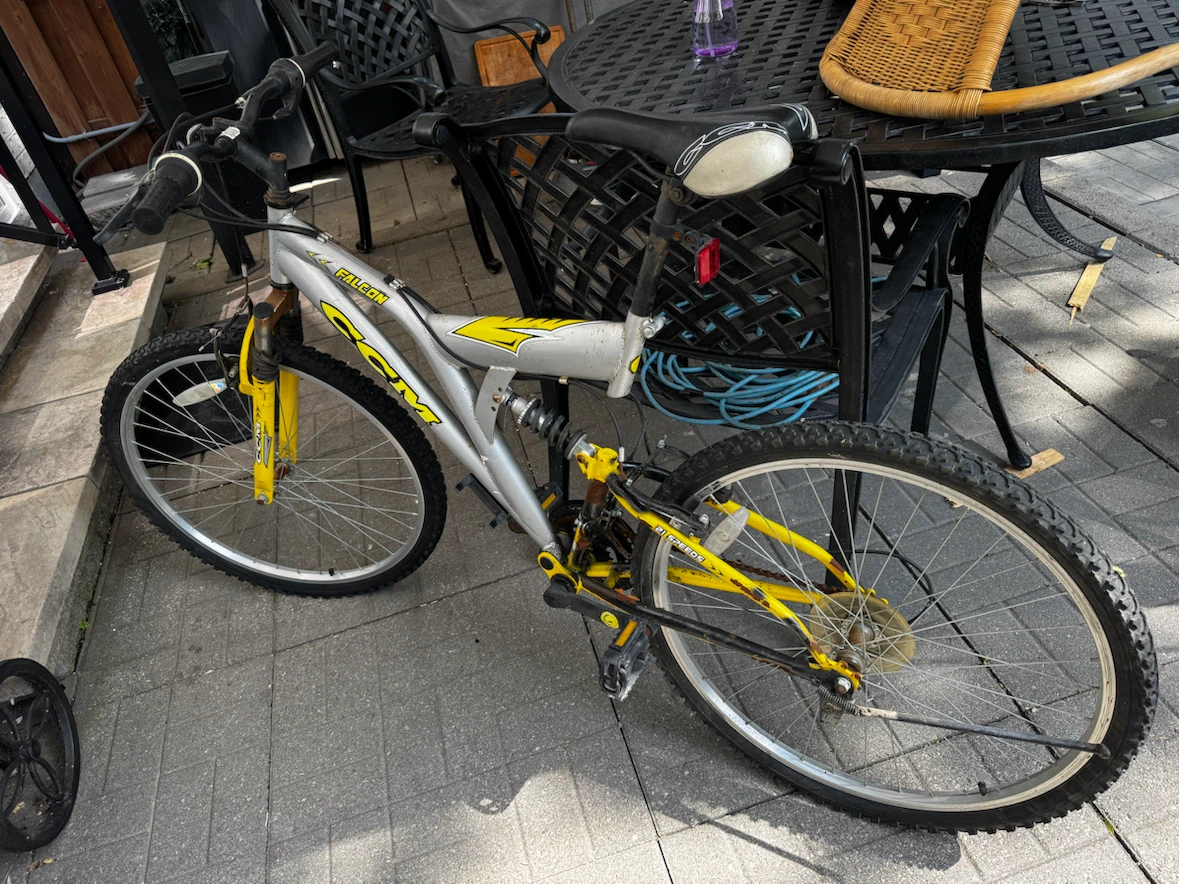 CCM Mountain Bike - photo 2