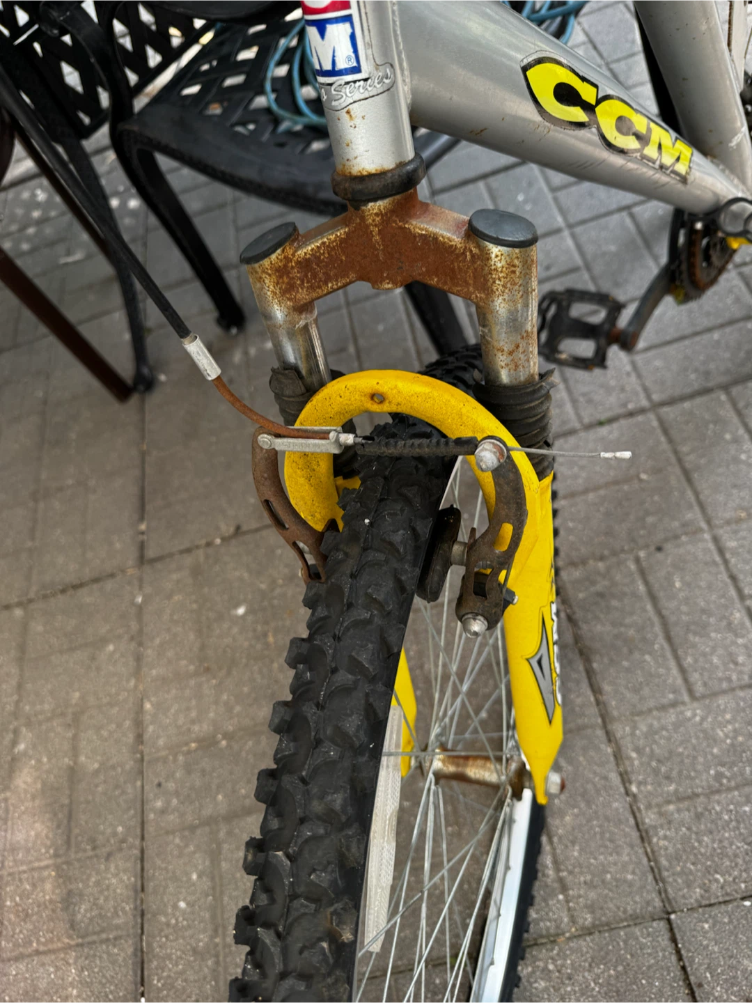 CCM Mountain Bike - photo 3