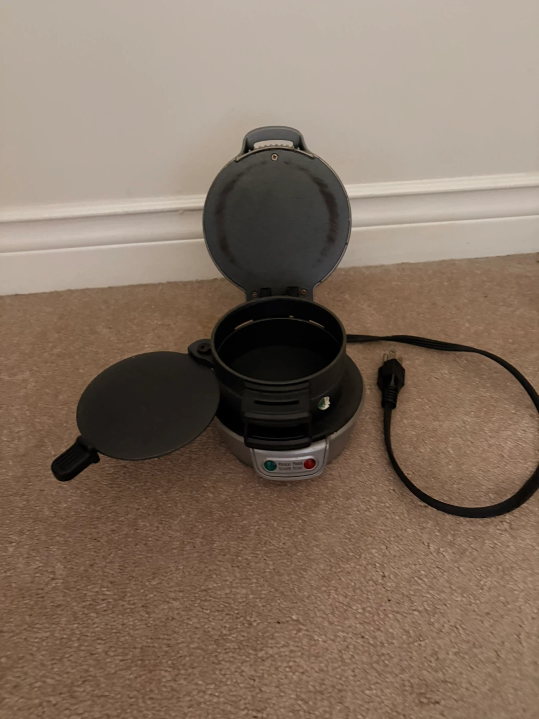 Hamilton Beach Breakfast Sandwich Maker - photo 4
