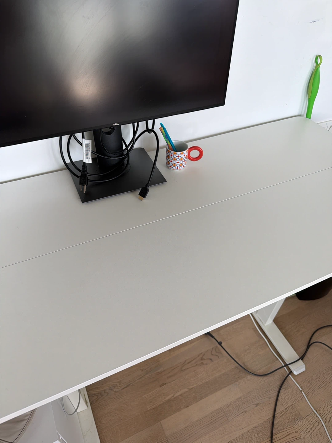 (Dell Monitor Included) Electrical Height Adjustable Desk - photo 3