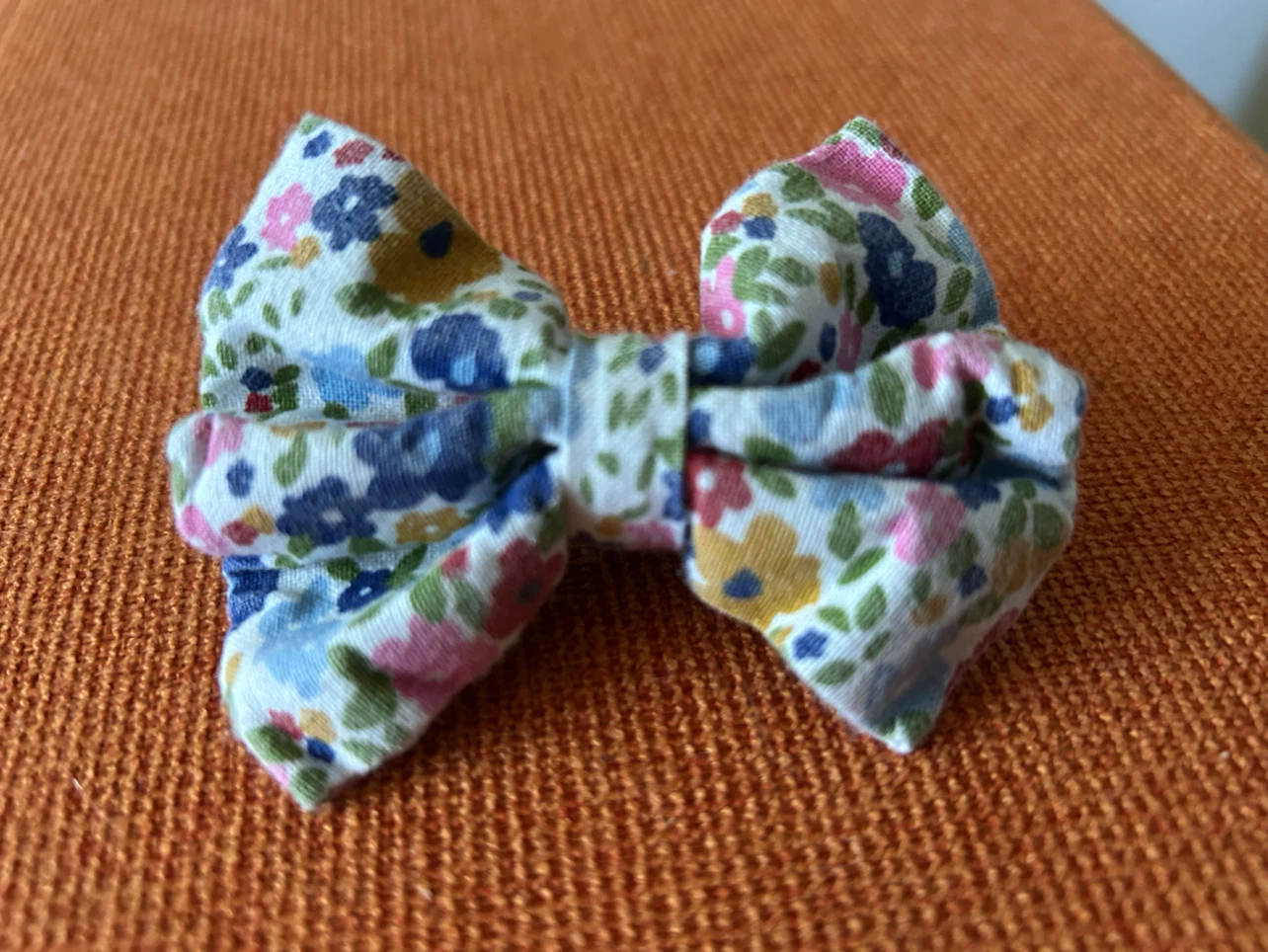 Dog/Cat Bow Ties - Elastic Attachment