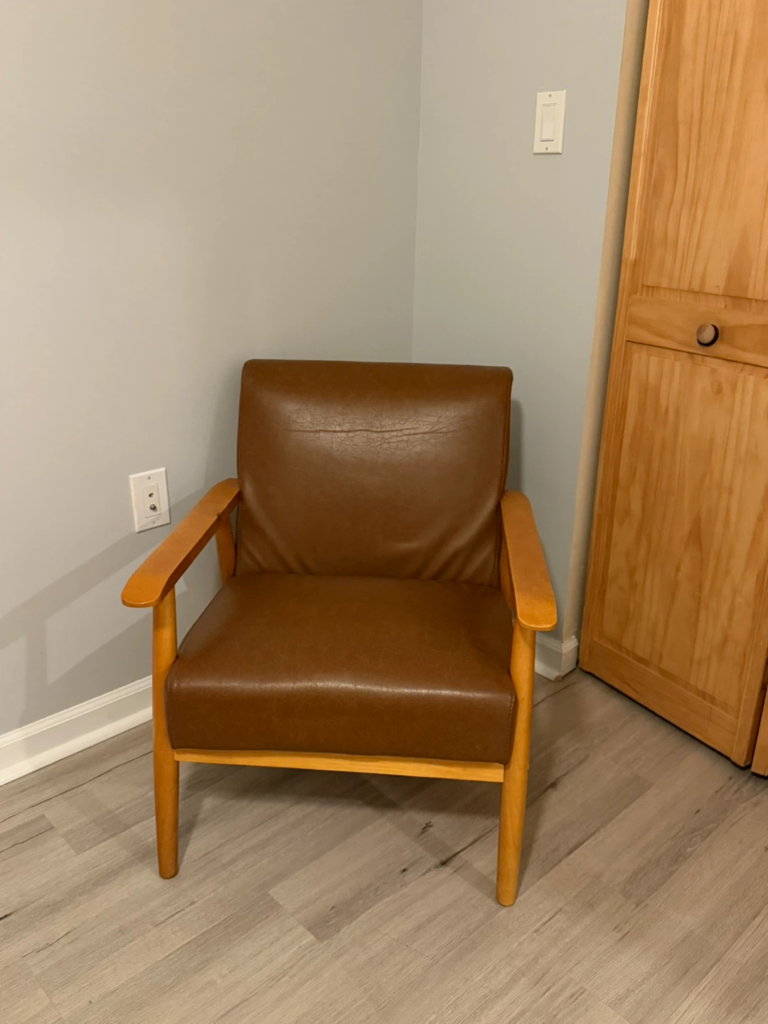 Brown Leather Armchair with Wooden Frame - photo 2