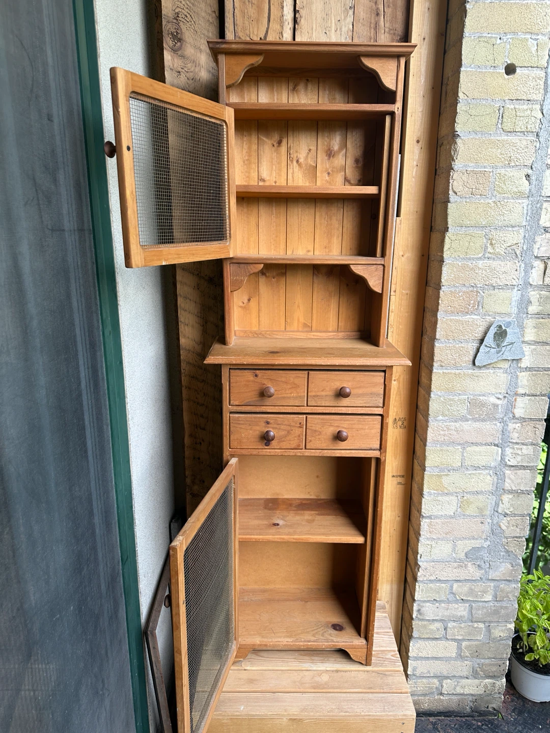 SMALL ANTIQUE PINE WOOD DISPLAY STORAGE CABINET VINTAGE - photo 2