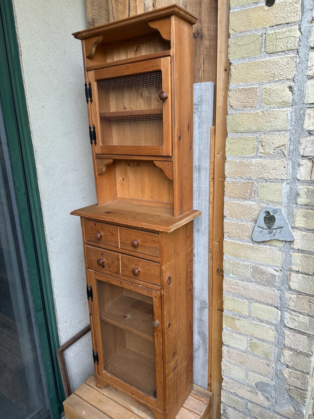 SMALL ANTIQUE PINE WOOD DISPLAY STORAGE CABINET VINTAGE - photo 3