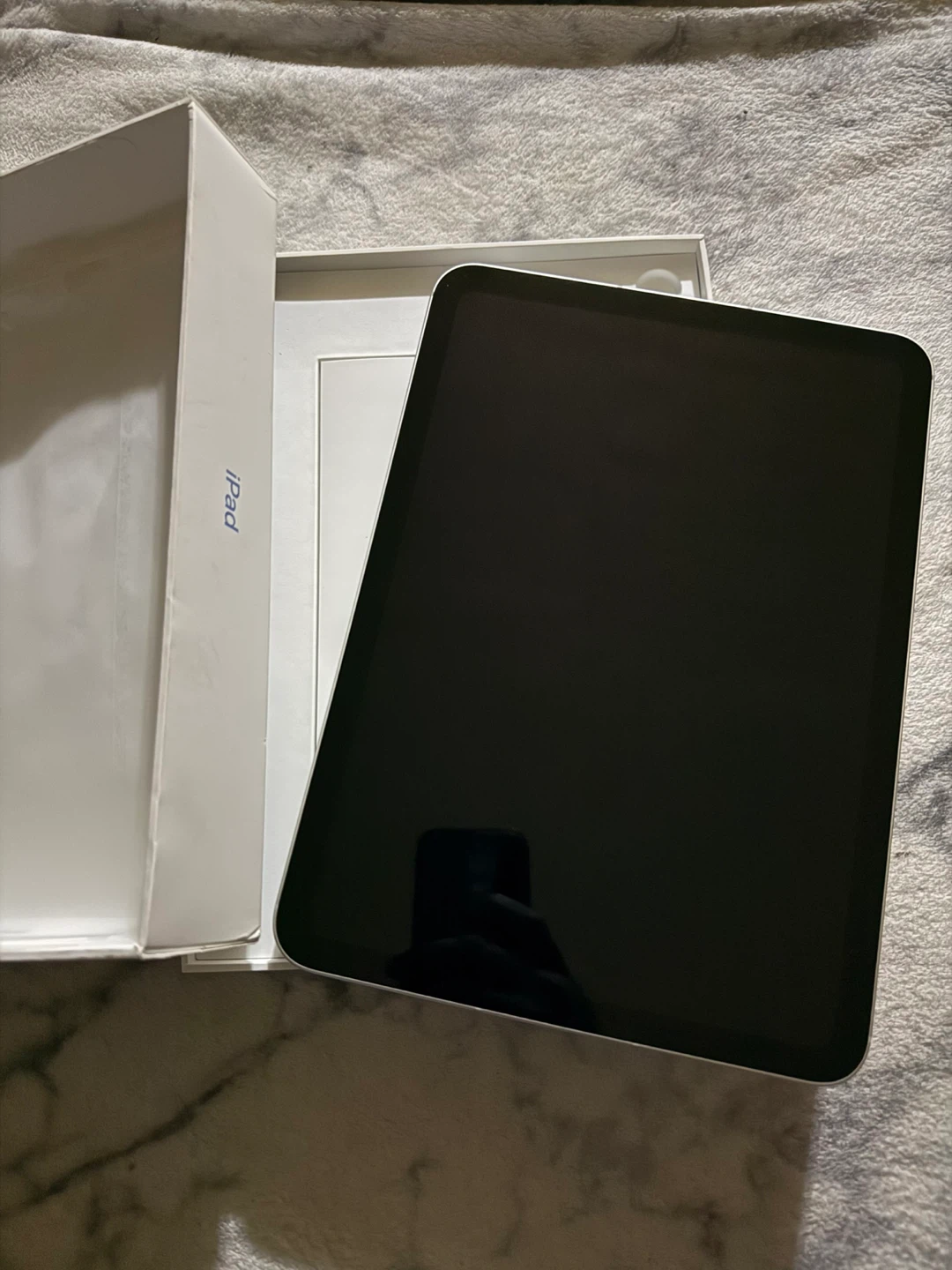 Apple iPad 10th generation a16 236gb