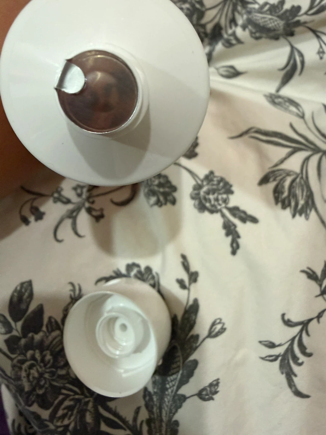 Marcelle Vitamin C + PHA Brightening Cleanser with Probiotics - photo 2