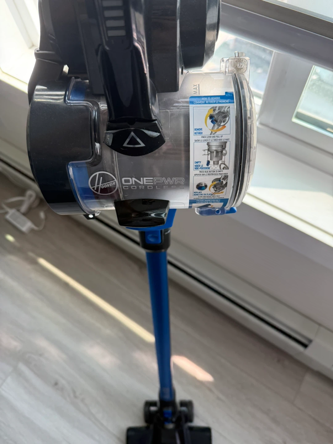 Moving out sale - Hoover ONE PWR Cordless Vacuum - photo 4