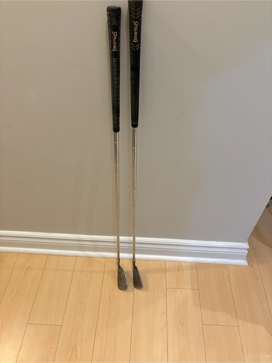 Spalding Golf Irons 7 & 8
