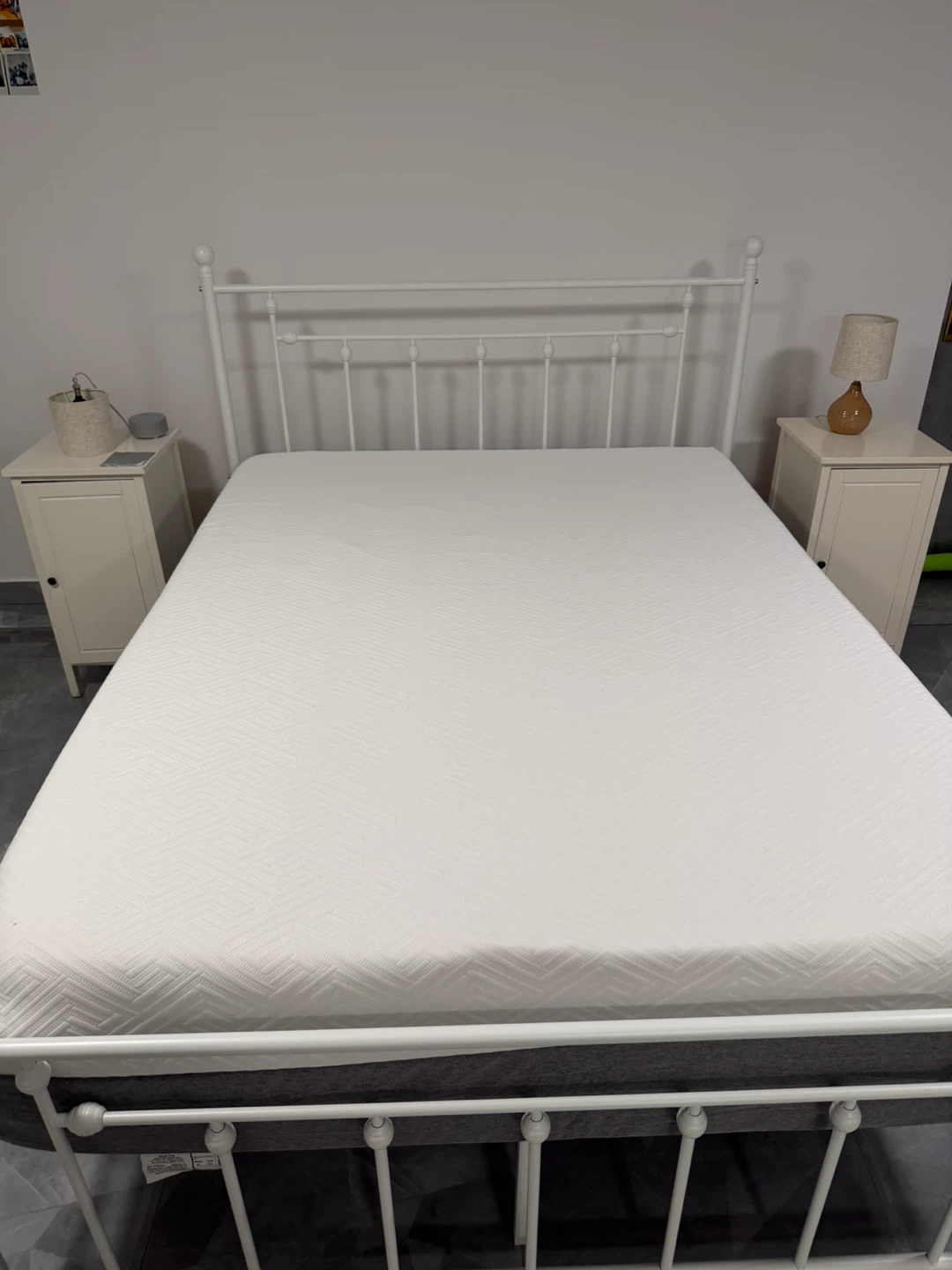 Novilla 14 Inch Mattress Queen and bed frame - photo 2