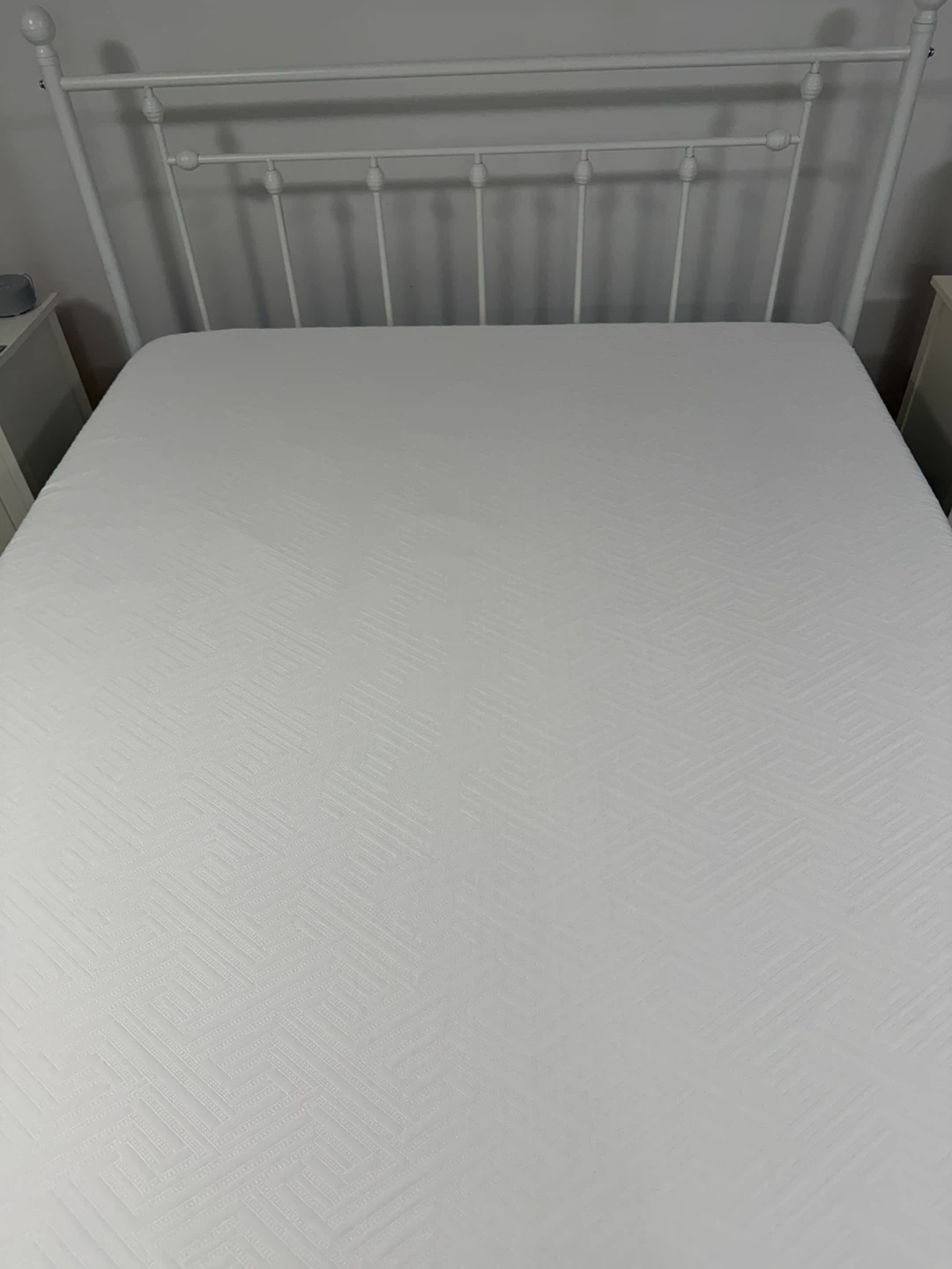 Novilla 14 Inch Mattress Queen and bed frame - photo 4