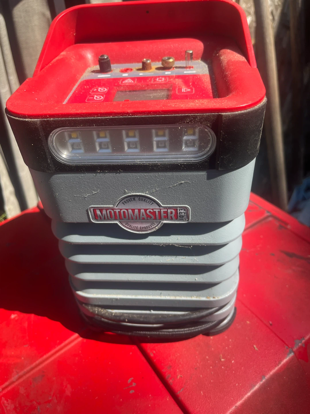 Motomaster Digital Road & Home Inflator - photo 3