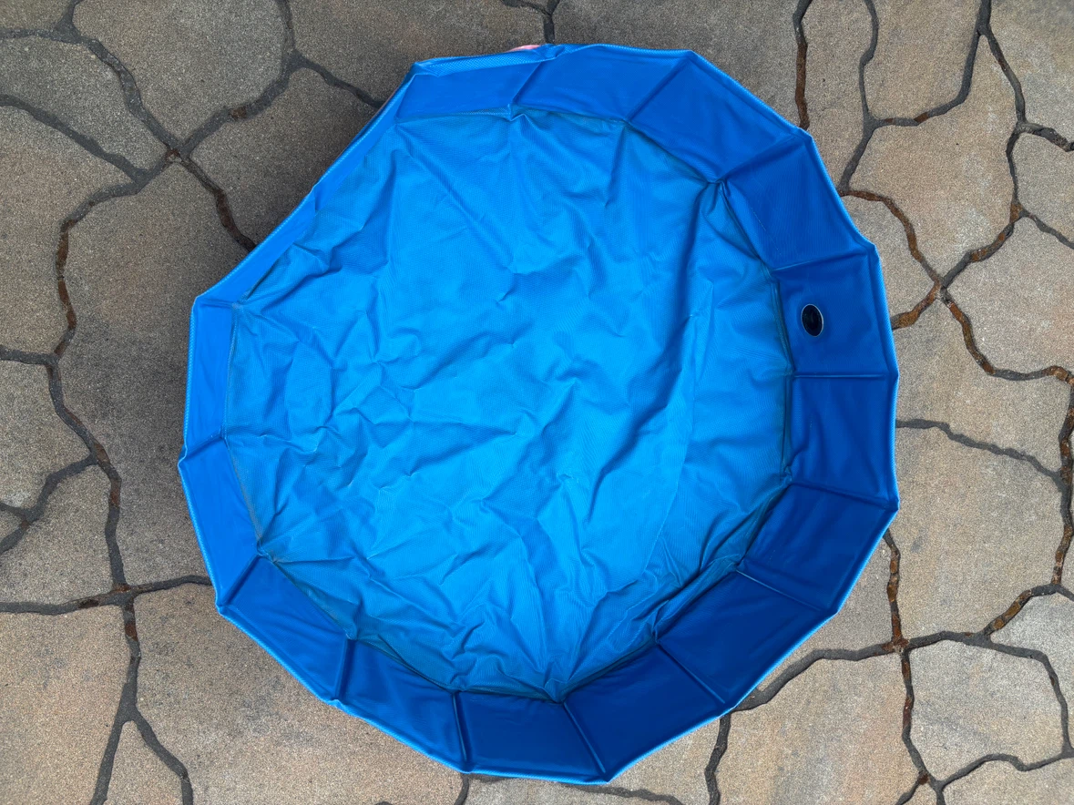 Smaller collapsable dog pool - photo 3