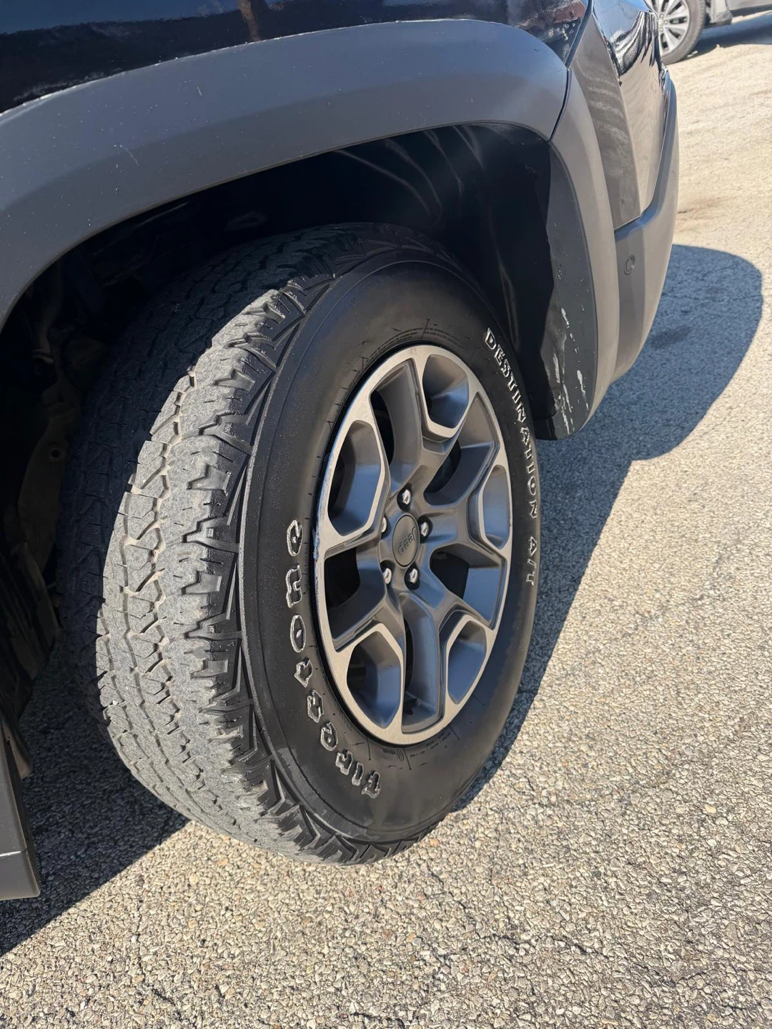 Black Jeep Cherokee SUV - photo 4