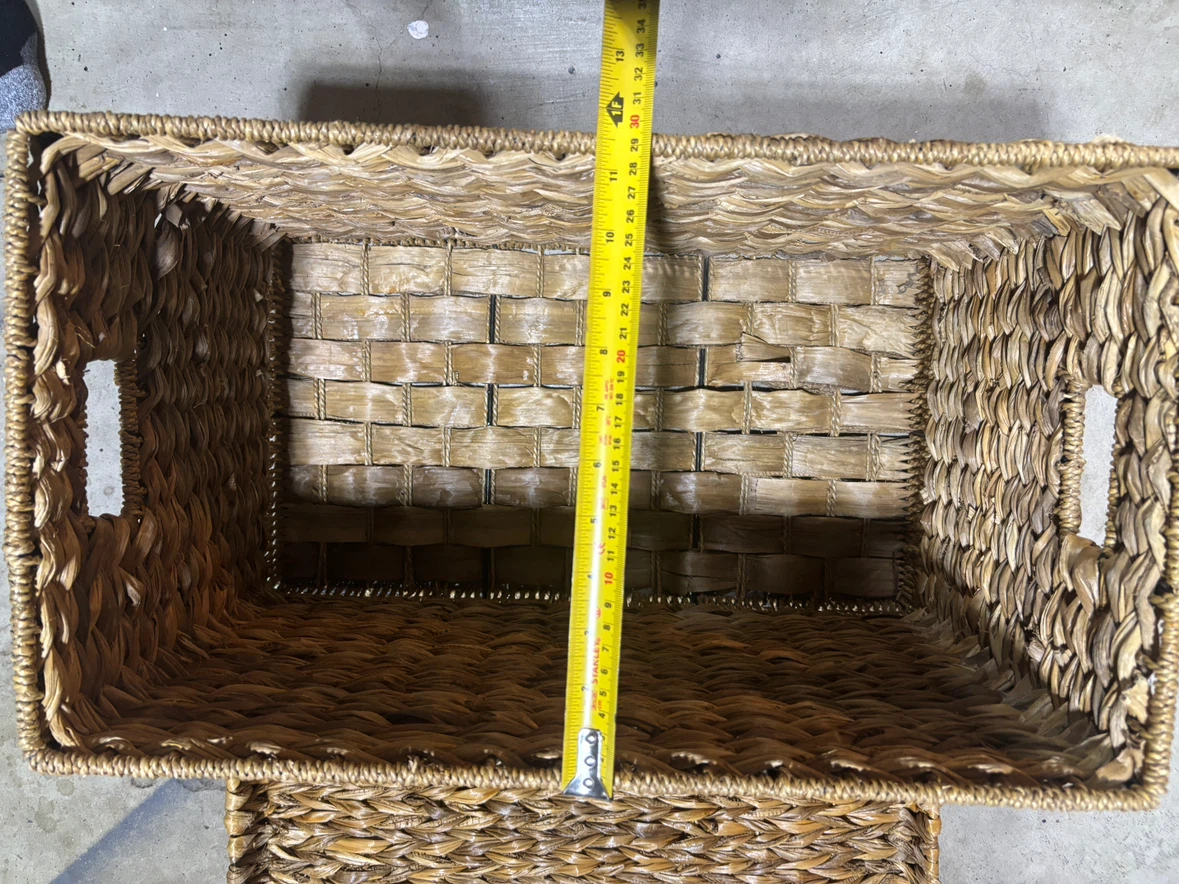Wicker storage basket with lid - photo 2