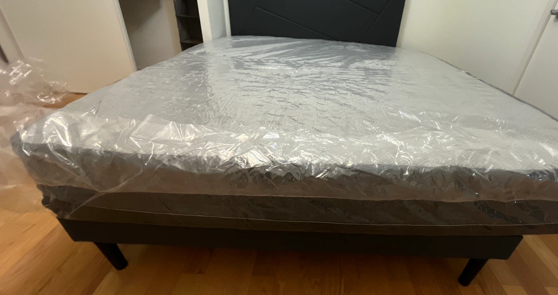 King size mattress - photo 4