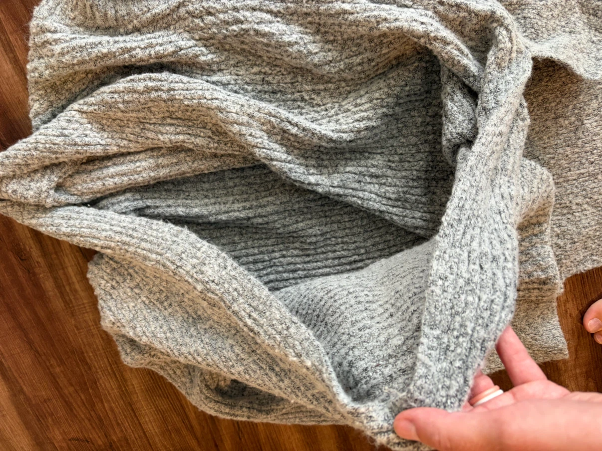 Women’s draping sweater - photo 2