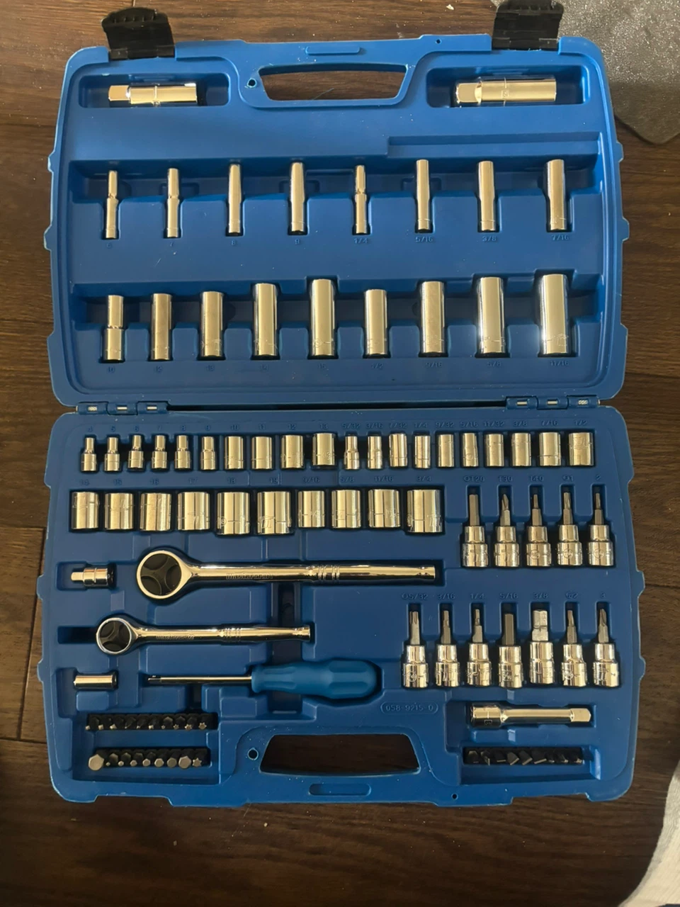 Mastercraft Socket & Tool Set 95 Piece - photo 2