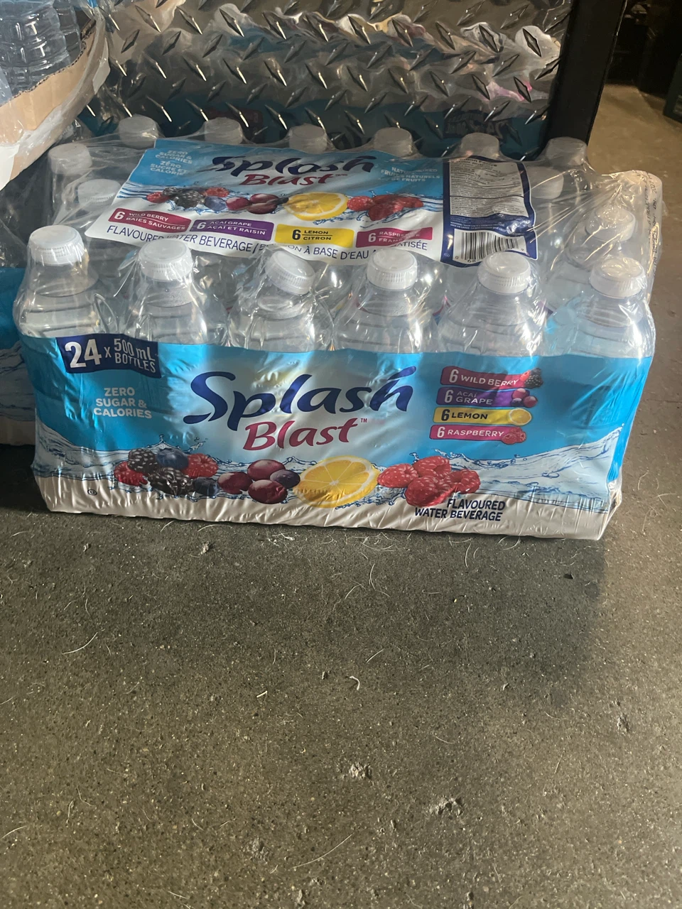 Splash Blast Flavoured Water Beverage - 24 x 500 mL Bottles